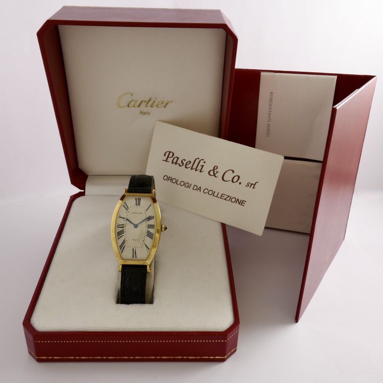 Cartier Paris VINTAGE Tonneau Oro Giallo 18kt Manuale 46x26 mm PATINA